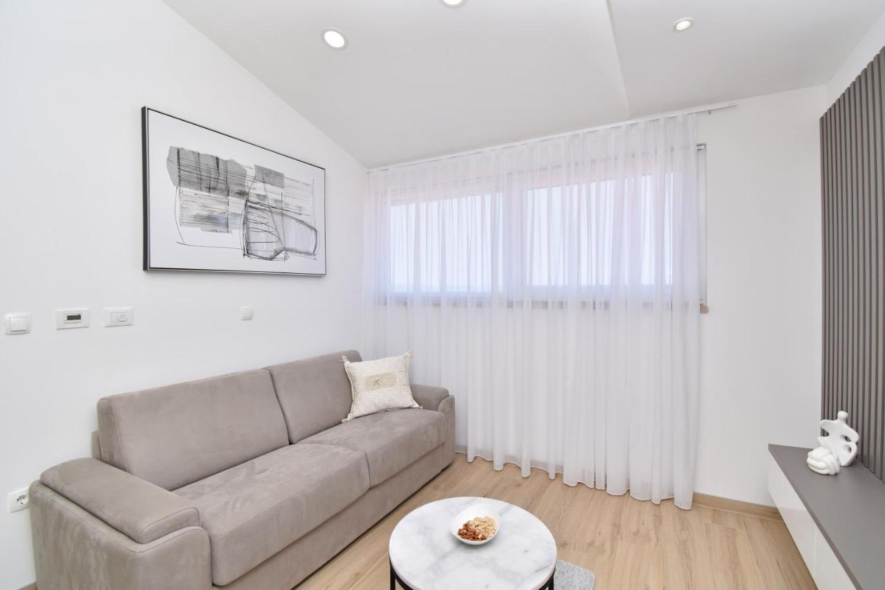 Luxury Apartments Luna ทูแชพี ภายนอก รูปภาพ