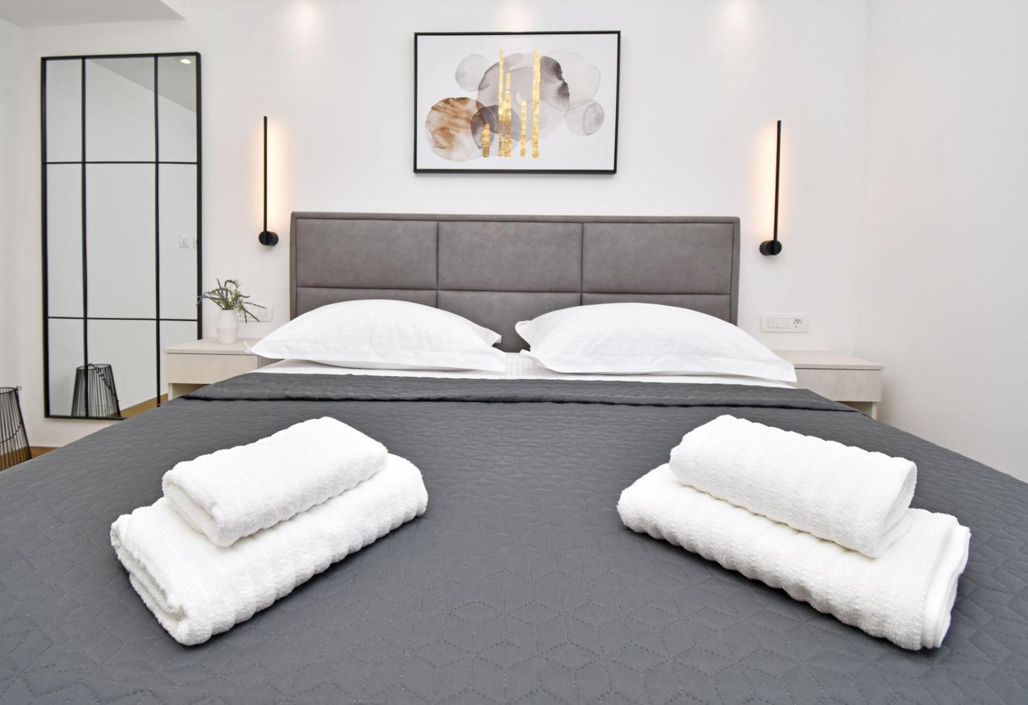 Luxury Apartments Luna ทูแชพี ภายนอก รูปภาพ