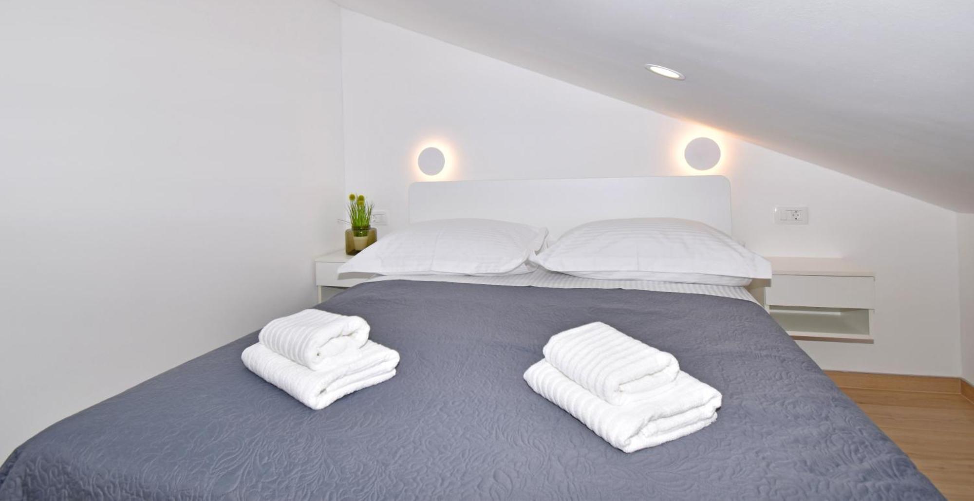 Luxury Apartments Luna ทูแชพี ภายนอก รูปภาพ